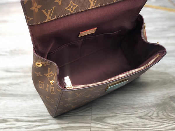 ルイヴィトンバッグ着用イメージ